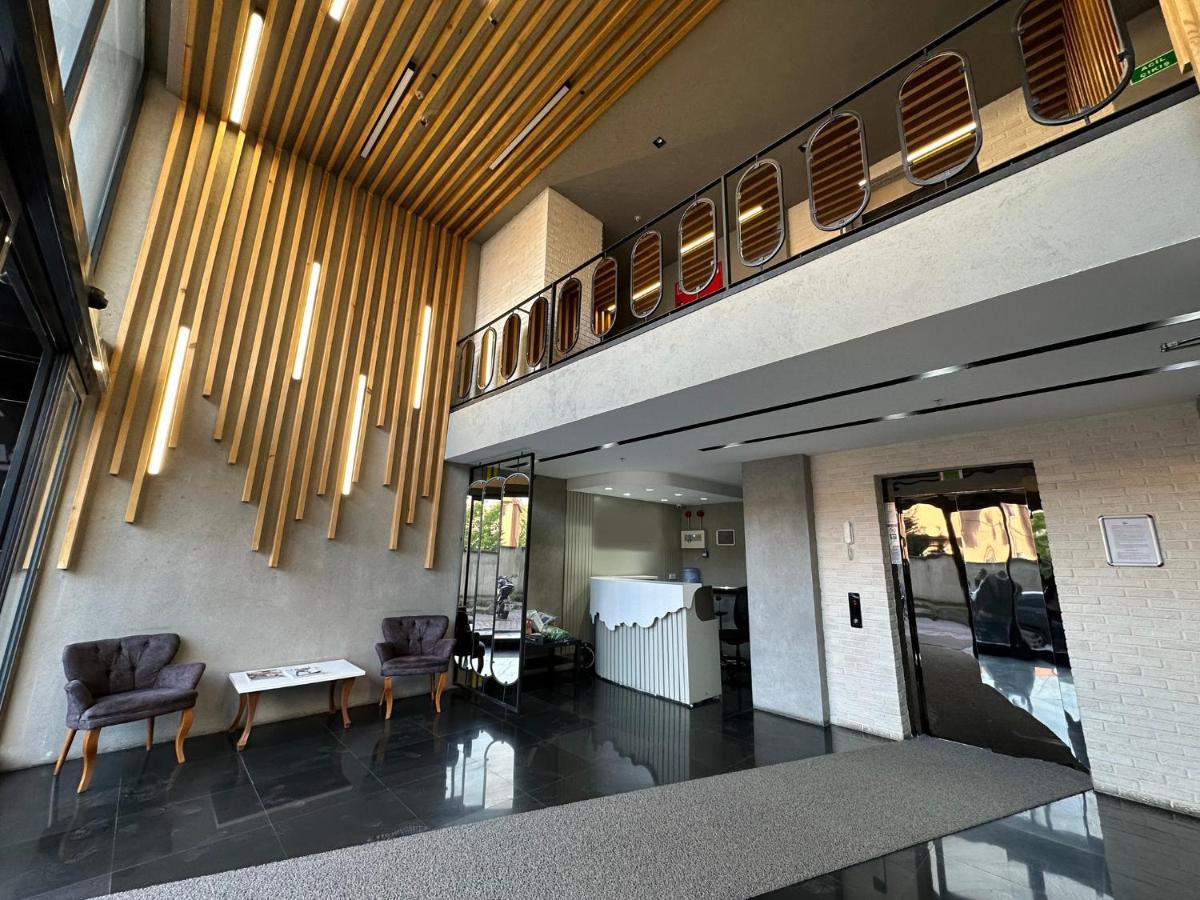 איסטמבול Sisli Modern Residence, 2 Bedroom Apartments, 250M Metro Station מראה חיצוני תמונה