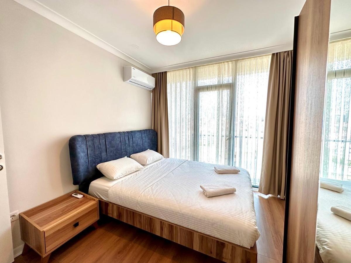 איסטמבול Sisli Modern Residence, 2 Bedroom Apartments, 250M Metro Station מראה חיצוני תמונה