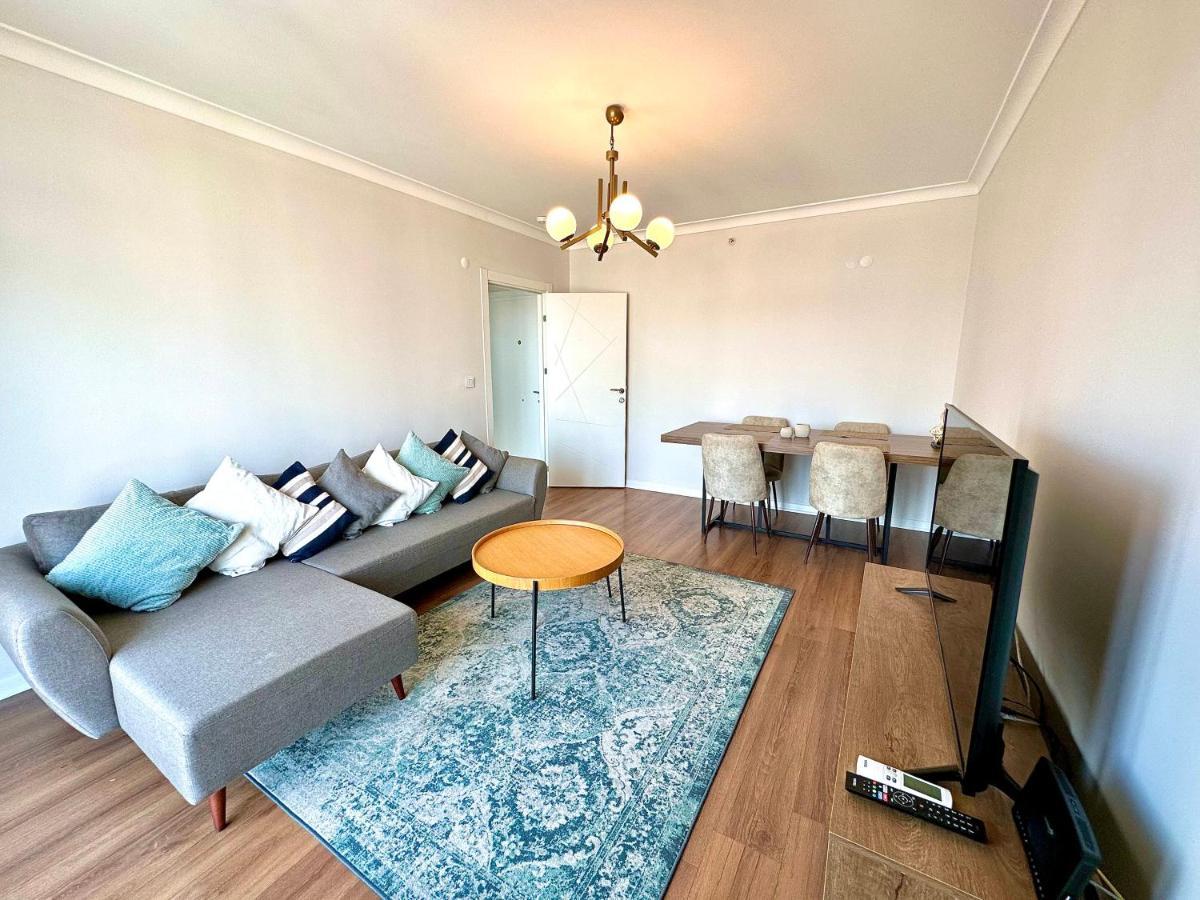 איסטמבול Sisli Modern Residence, 2 Bedroom Apartments, 250M Metro Station מראה חיצוני תמונה